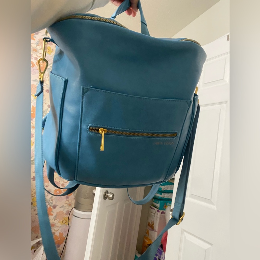 Fawn Design Blue Bell Original Diaper Bag + Changing pad & Clutch